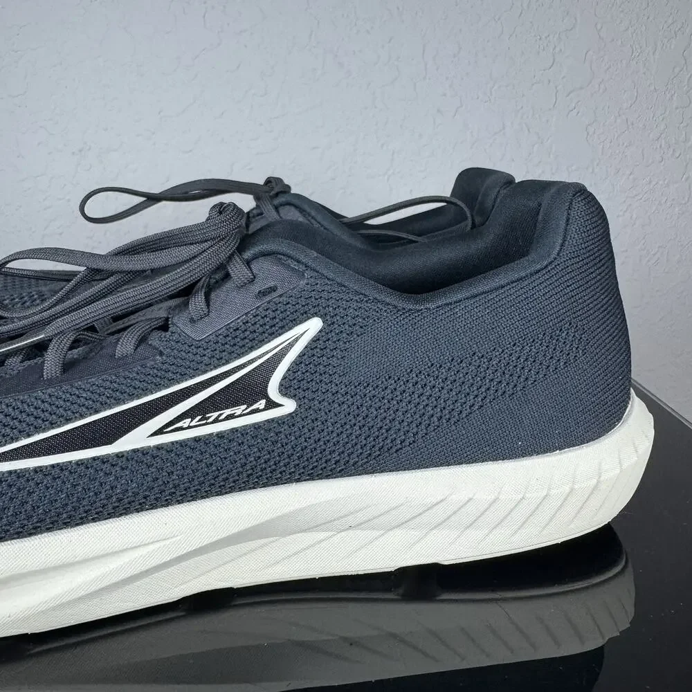 Altra Escalante 4 Mens Size 10.5 Black White Athletic Running Walking Shoes